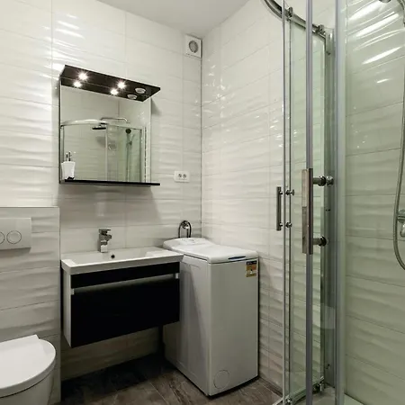Nine-bedroom In Arbanija Casa vacanze *